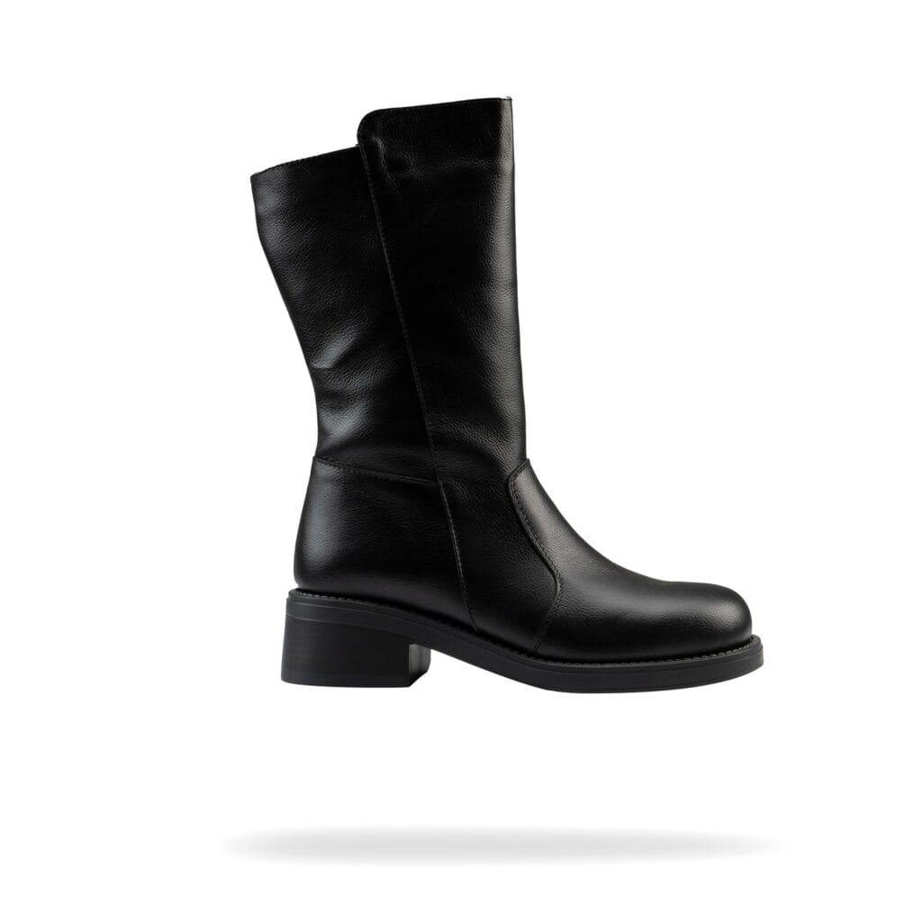 Купити високі шкіряні чоботи Shtayer Барбара чорного кольору – правий ракурс