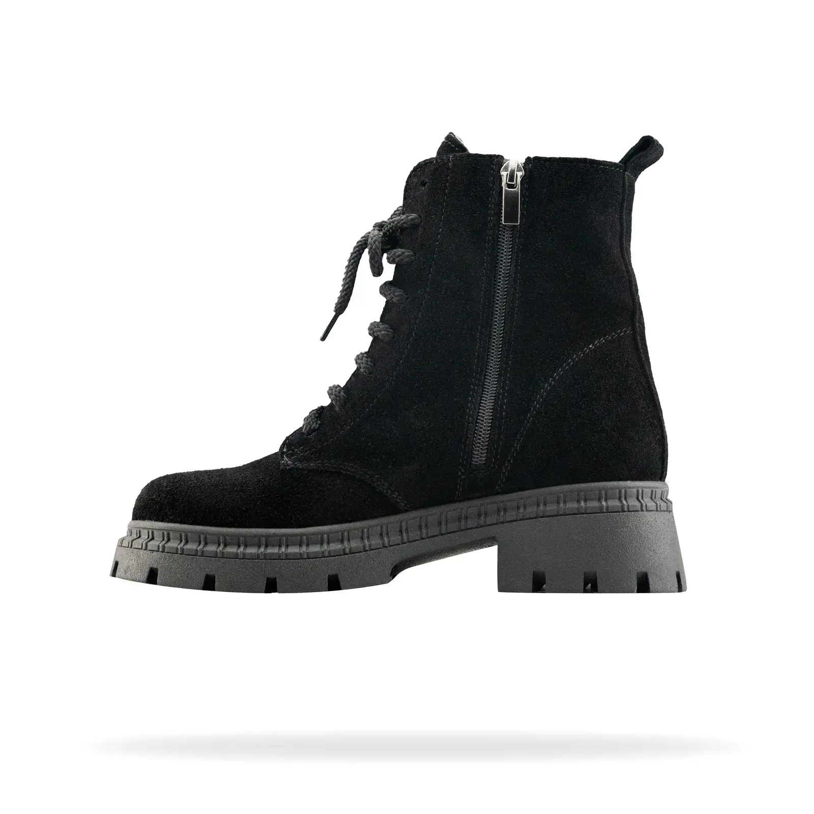 Модні чорні черевики на грубій підошві Shtayer Бета від українського бренду, вид зліва