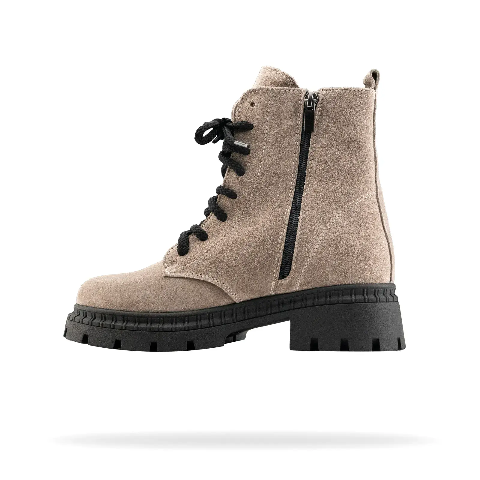 Модні світлі черевики (лате) на грубій підошві Shtayer Бета від українського бренду, вид зліва