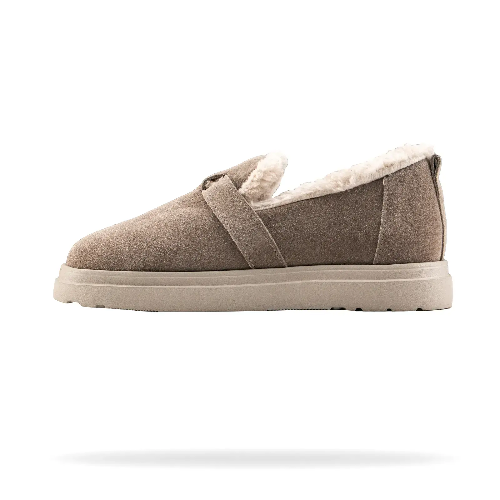 Стильні світлі лофери (лате) з утепленням Shtayer Санса від українського бренду, вид зліва